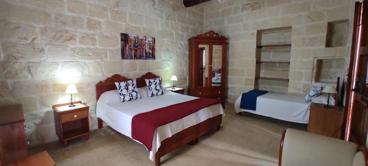 Ta Ildis Farmhouse Nadur Exteriör bild
