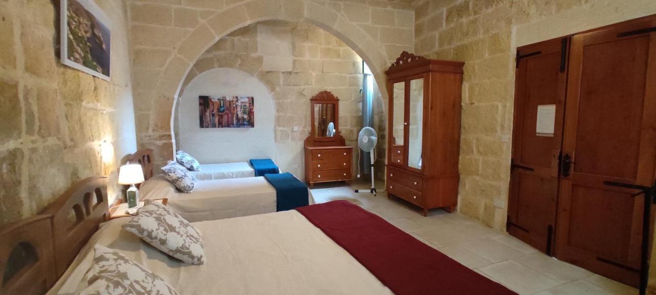 Ta Ildis Farmhouse Nadur Exteriör bild