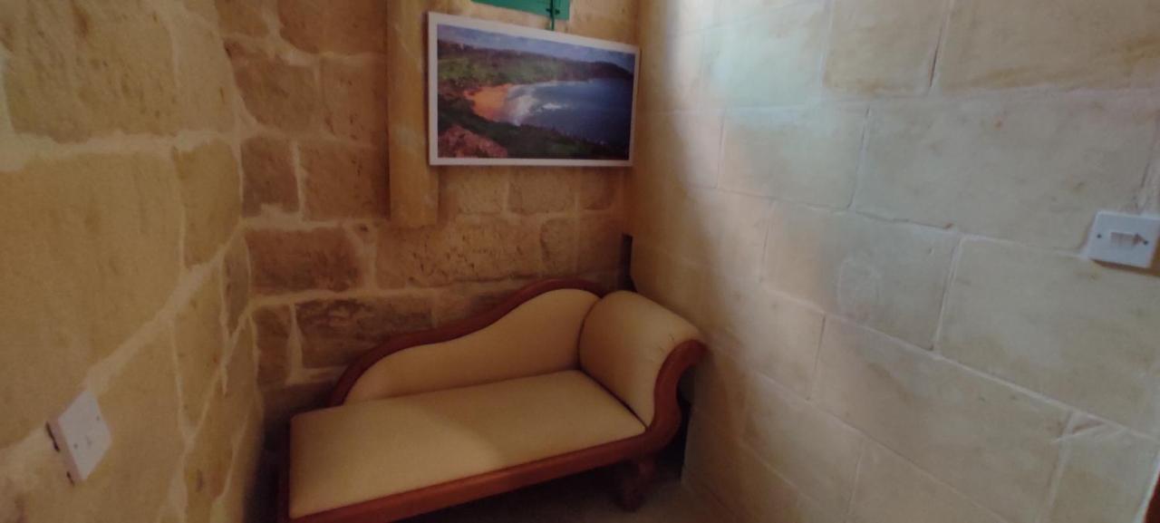 Ta Ildis Farmhouse Nadur Exteriör bild